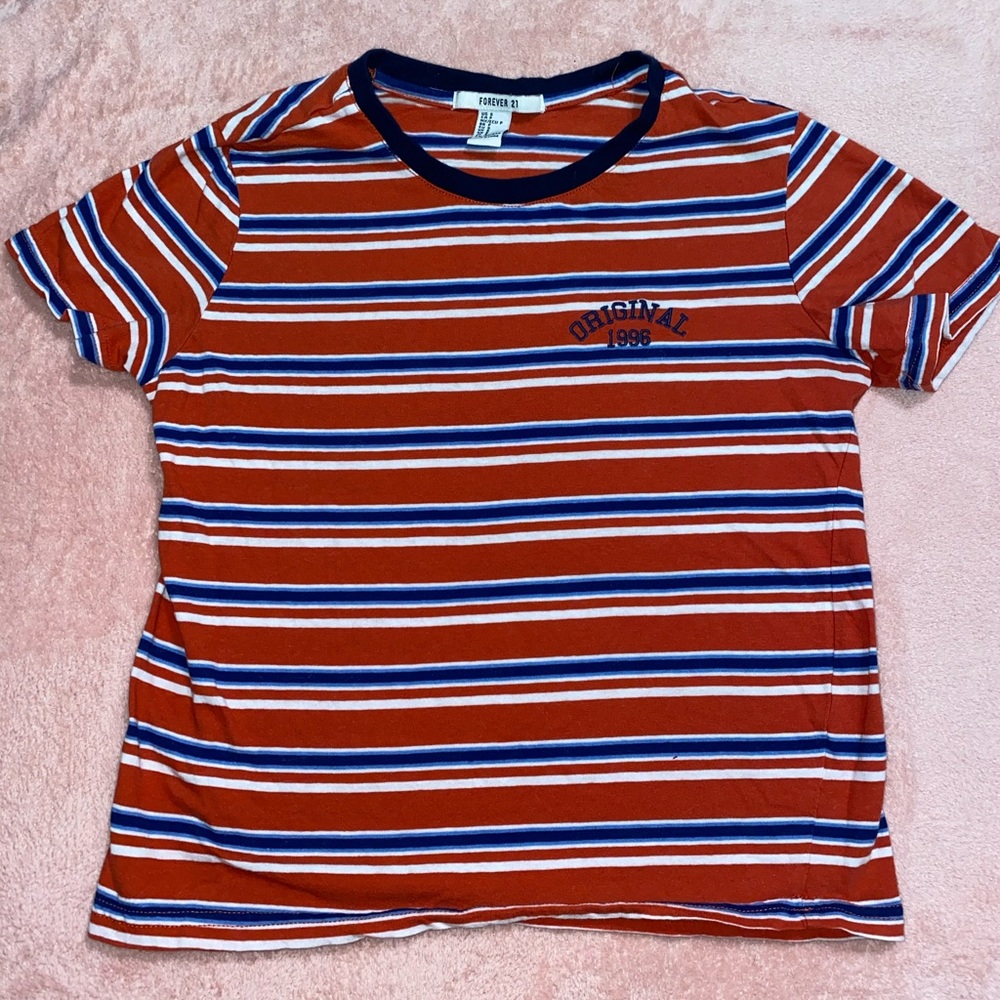 Forever 21 T-shirt